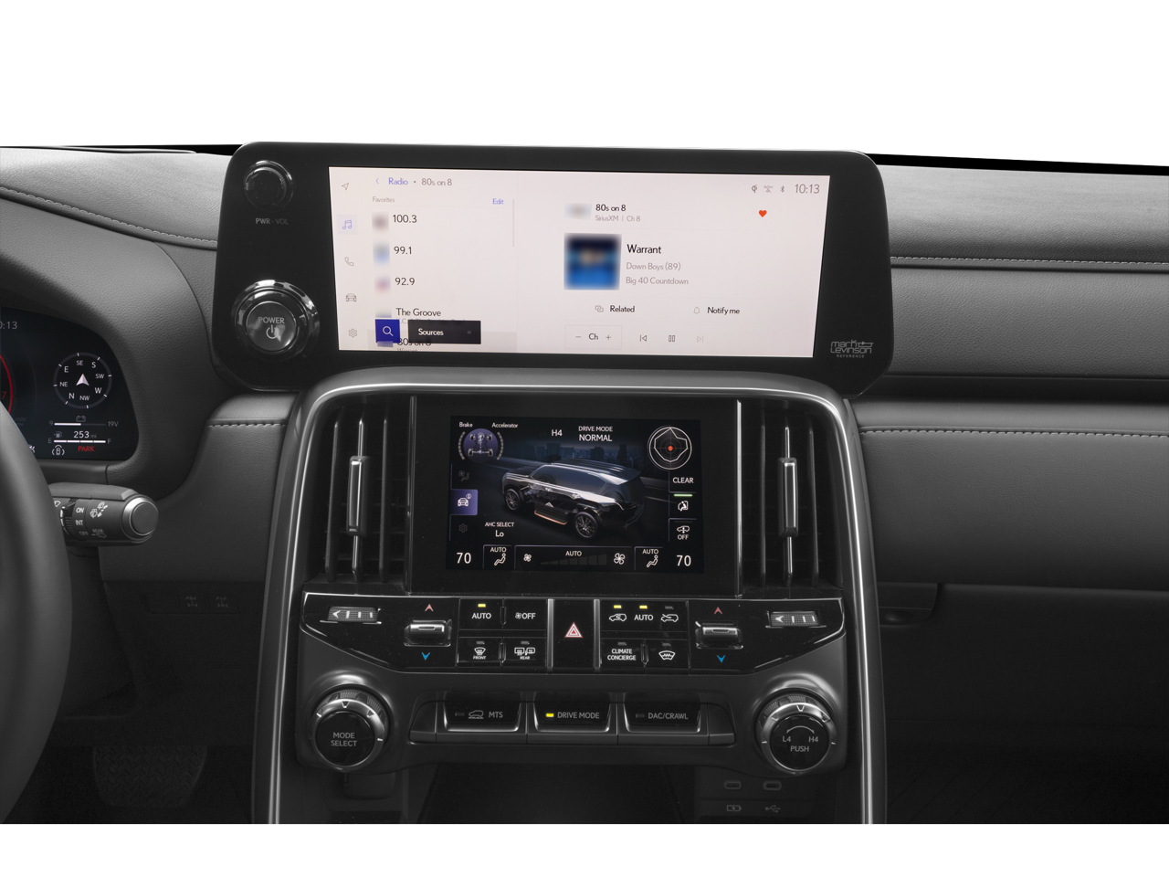 2025 Lexus LX 700h Overtrail