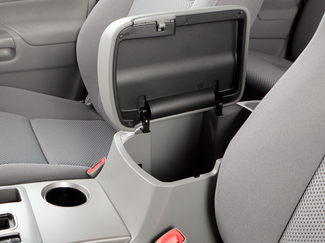 2011 Toyota Tacoma 4WD Double V6 AT (Natl)