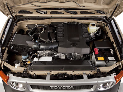 2013 Toyota FJ Cruiser RWD 4dr Auto (Natl)