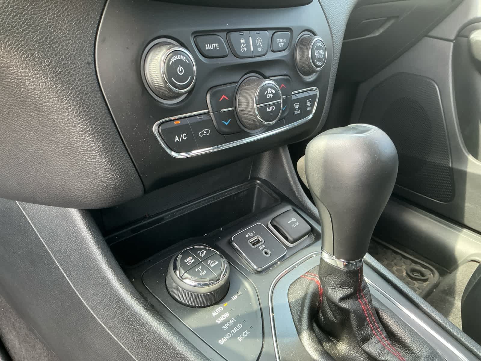 2019 Jeep Cherokee Trailhawk Elite 4x4