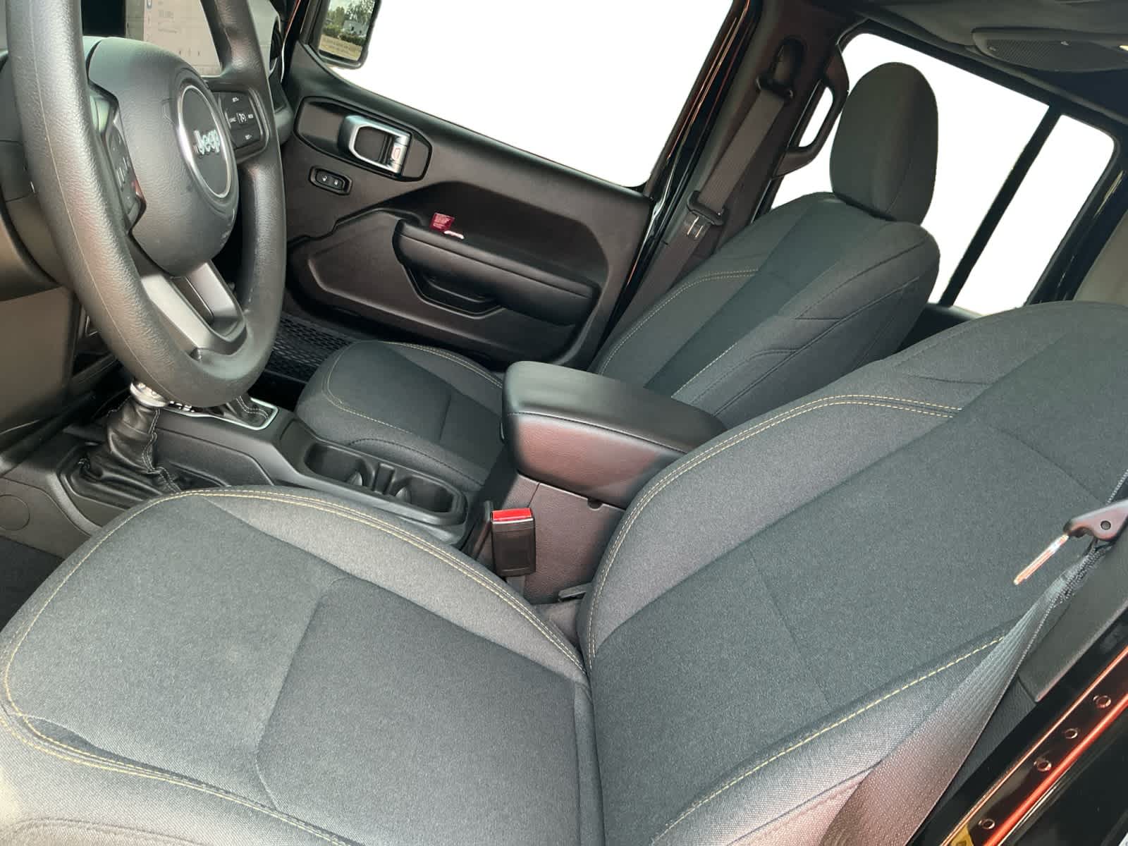 2025 Jeep Wrangler 4-Door Sport 4x4