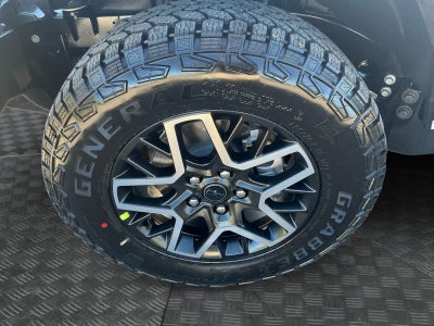 2027 Jeep Wrangler WRANGLER 4-DOOR SAHARA