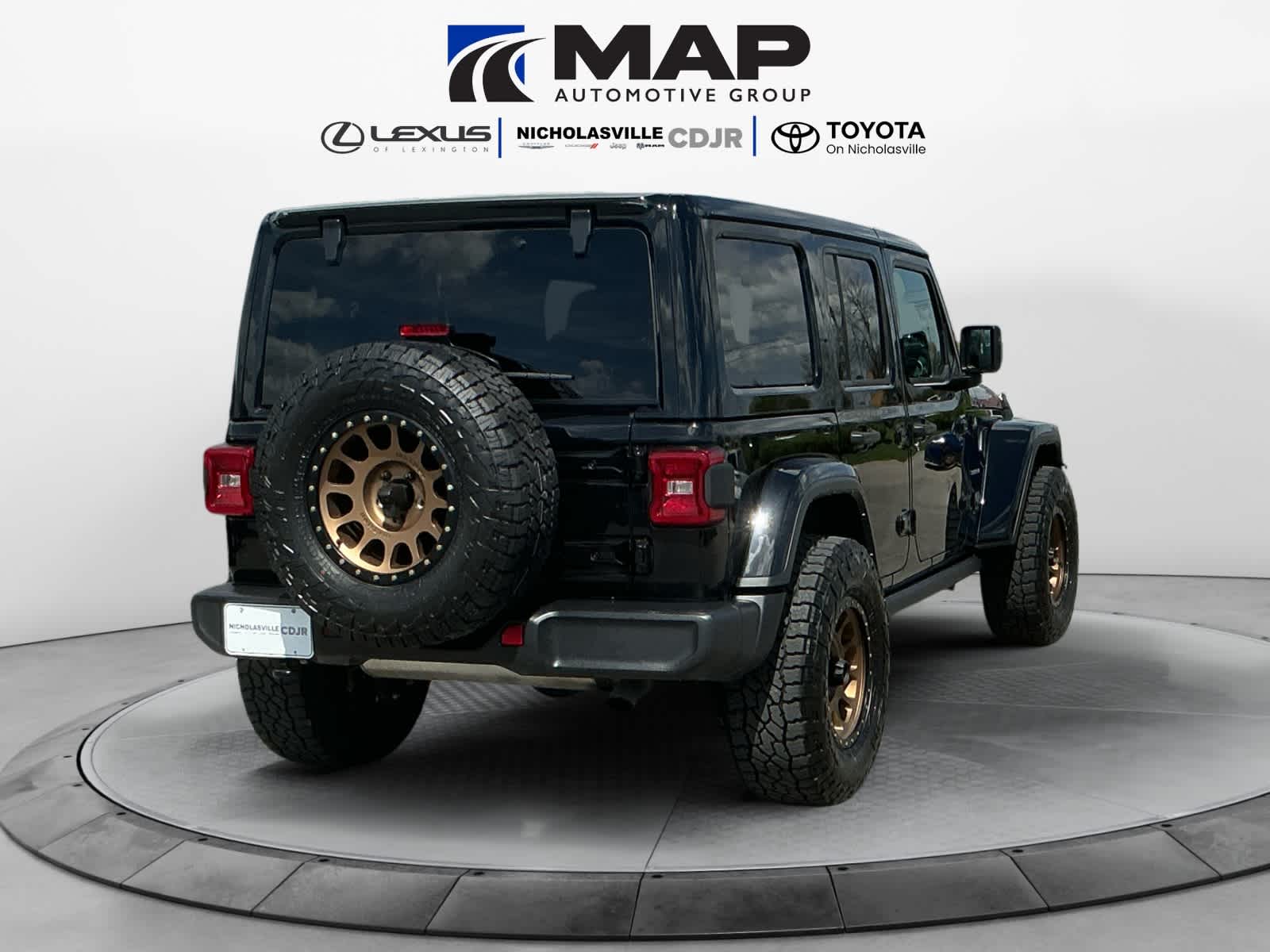 2024 Jeep Wrangler 4-Door Sahara 4x4