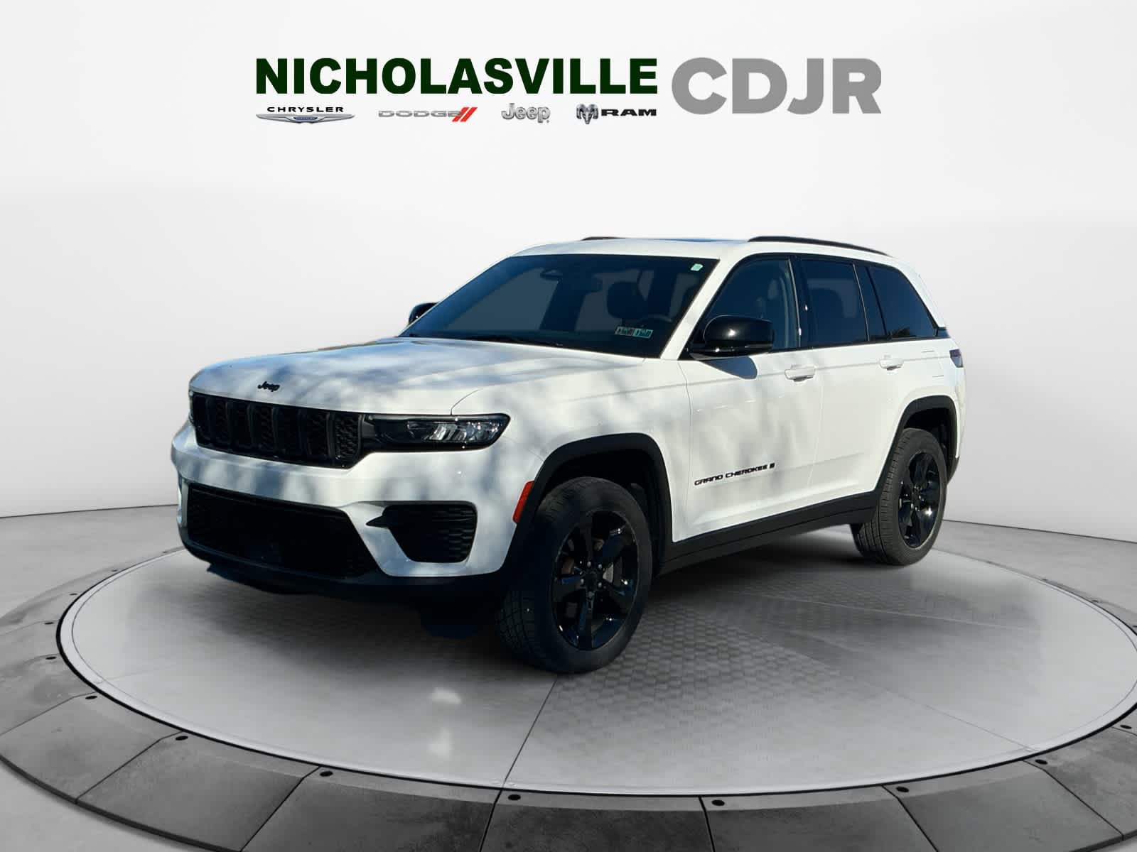 2023 Jeep Grand Cherokee Altitude 4x4