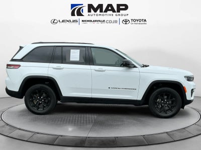 2025 Jeep Grand Cherokee Altitude 4x4