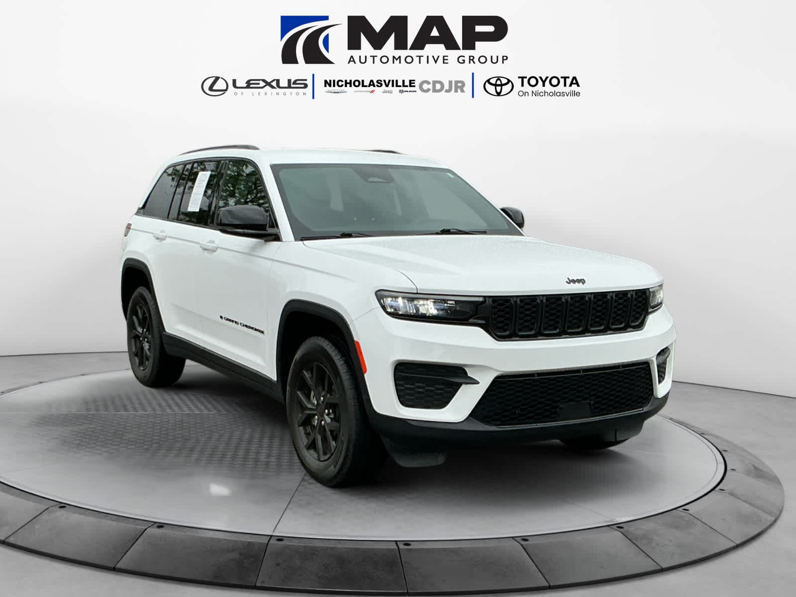 2025 Jeep Grand Cherokee Altitude 4x4