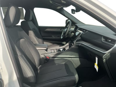 2025 Jeep Grand Cherokee GRAND CHEROKEE LAREDO 4X4