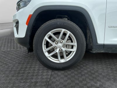 2025 Jeep Grand Cherokee GRAND CHEROKEE LAREDO X 4X4
