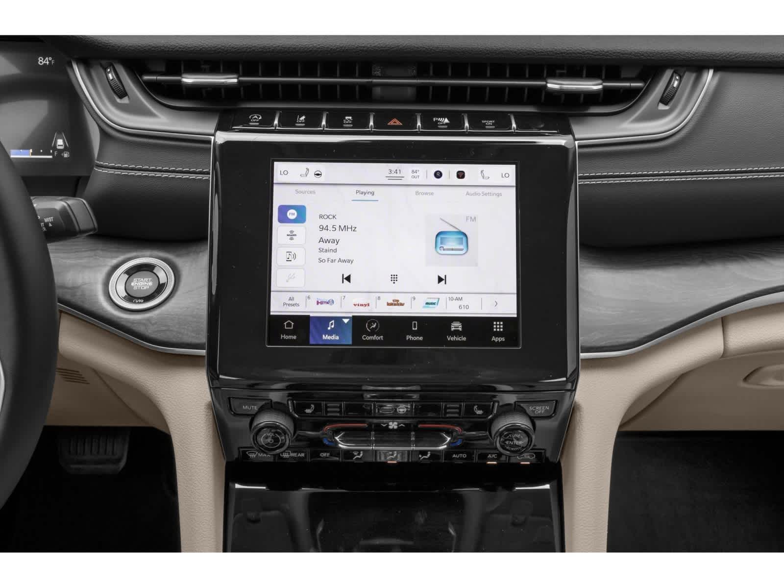 2025 Jeep Grand Cherokee GRAND CHEROKEE LAREDO X 4X4