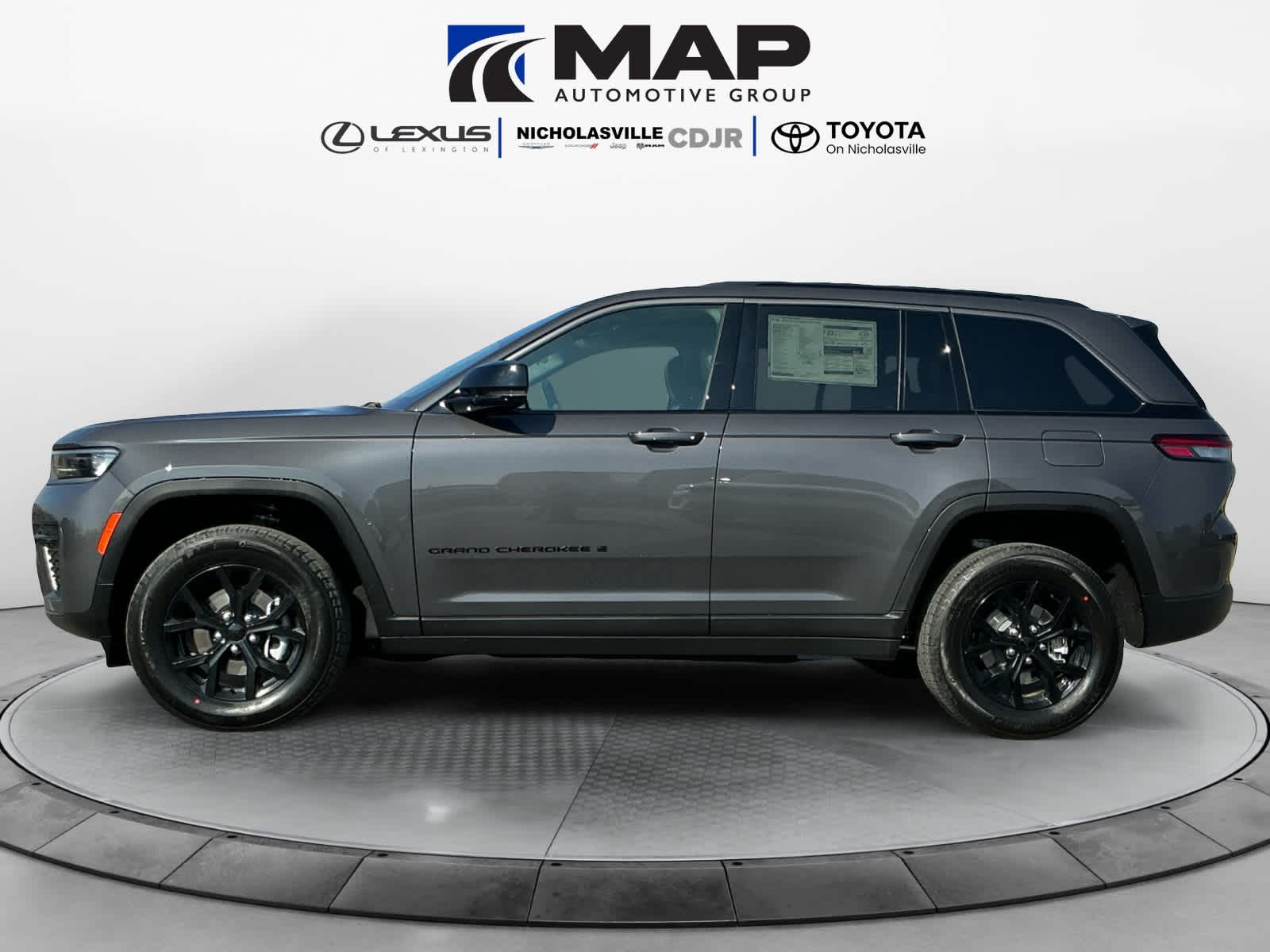 2026 Jeep Grand Cherokee GRAND CHEROKEE LAREDO ALTITUDE 4X4