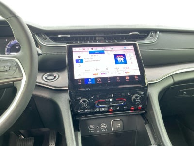 2025 Jeep Grand Cherokee Limited 4x4