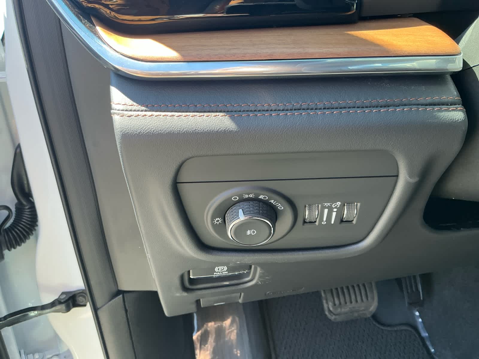 2026 Jeep Grand Cherokee GRAND CHEROKEE SUMMIT 4X4