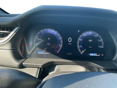 2026 Jeep Grand Cherokee Laredo X 4x4