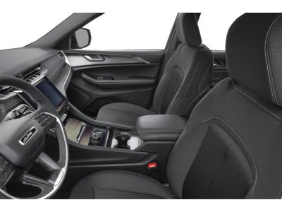 2027 Jeep Grand Cherokee Laredo Altitude