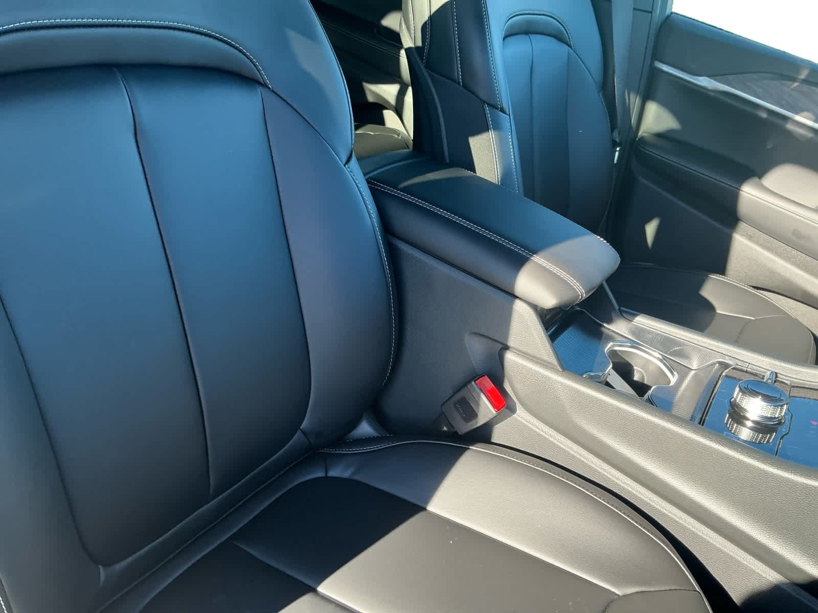 2027 Jeep Grand Cherokee GRAND CHEROKEE L LIMITED 4X4