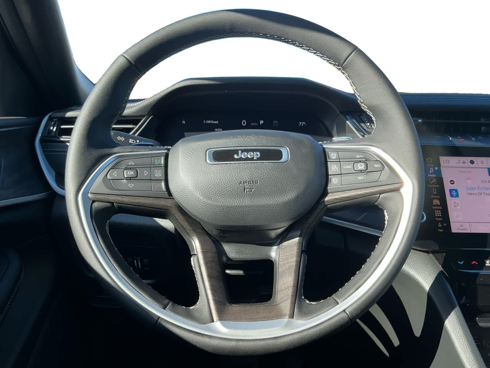 2027 Jeep Grand Cherokee GRAND CHEROKEE L LIMITED 4X4