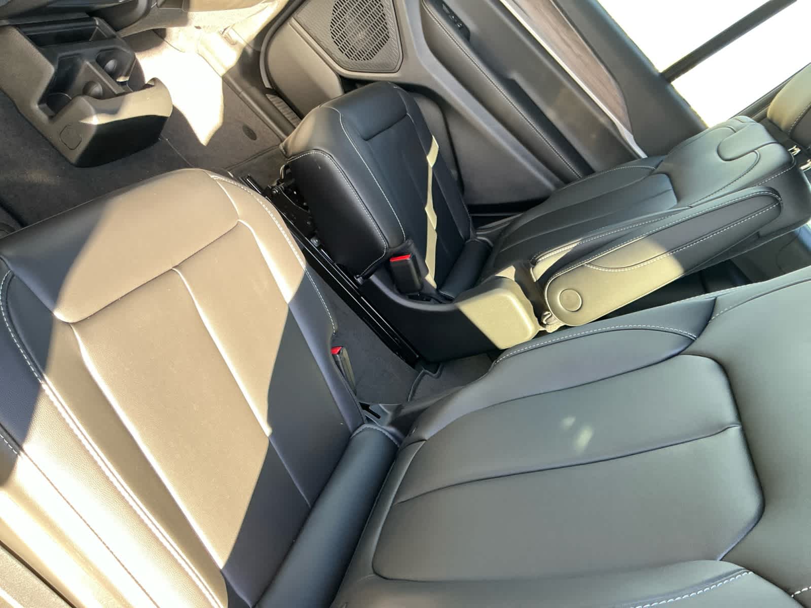 2027 Jeep Grand Cherokee GRAND CHEROKEE L LIMITED 4X4