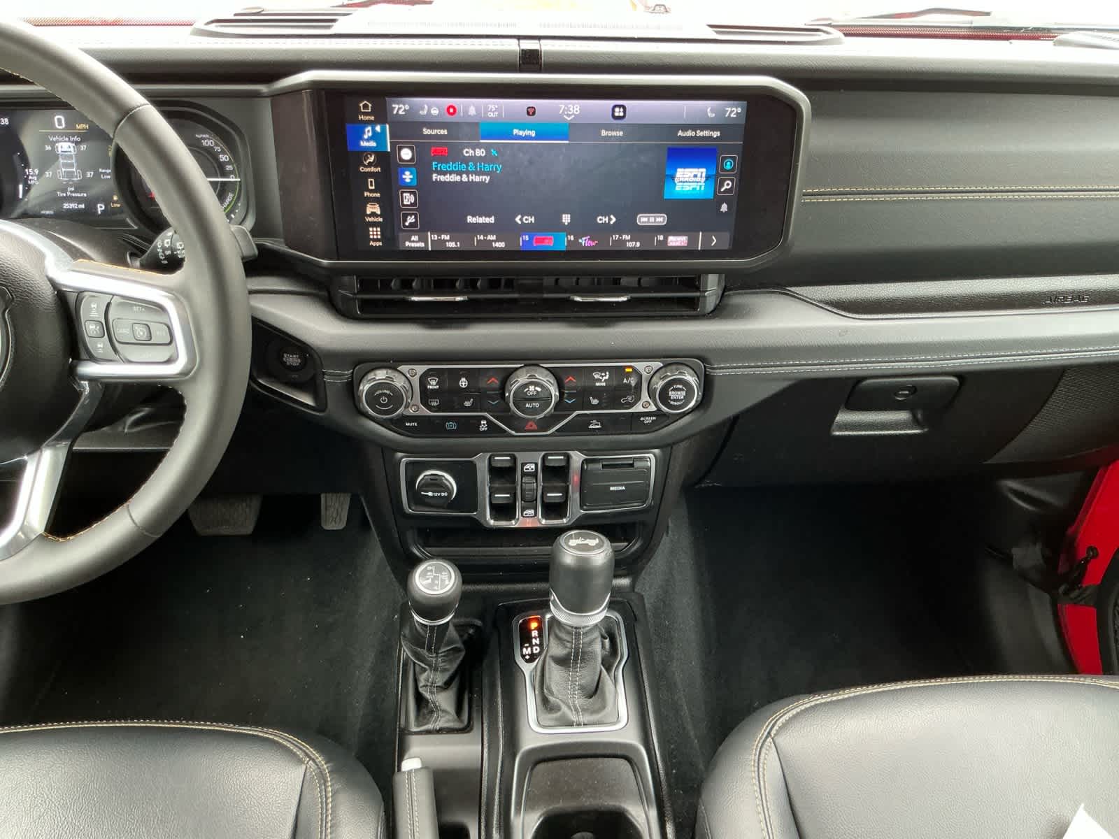 2024 Jeep Wrangler 4xe Sahara 4xe