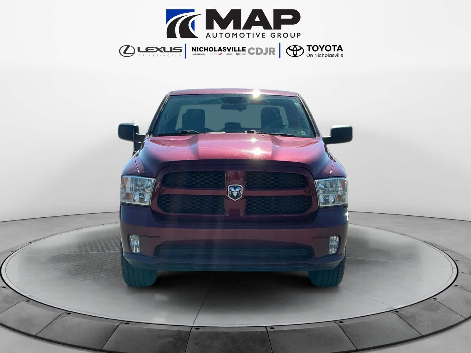 2018 RAM 1500 Express Quad Cab 4x4 6'4' Box