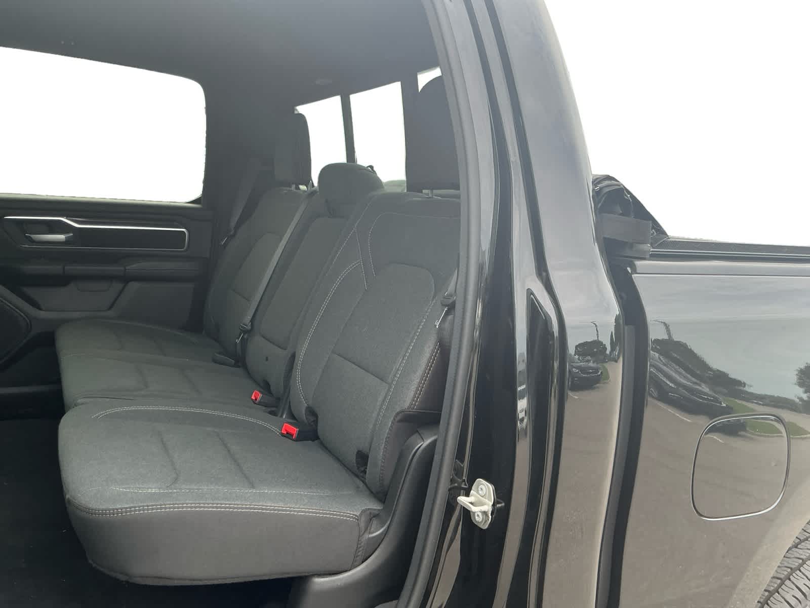 2024 RAM 1500 Big Horn Crew Cab 4x4 5'7' Box