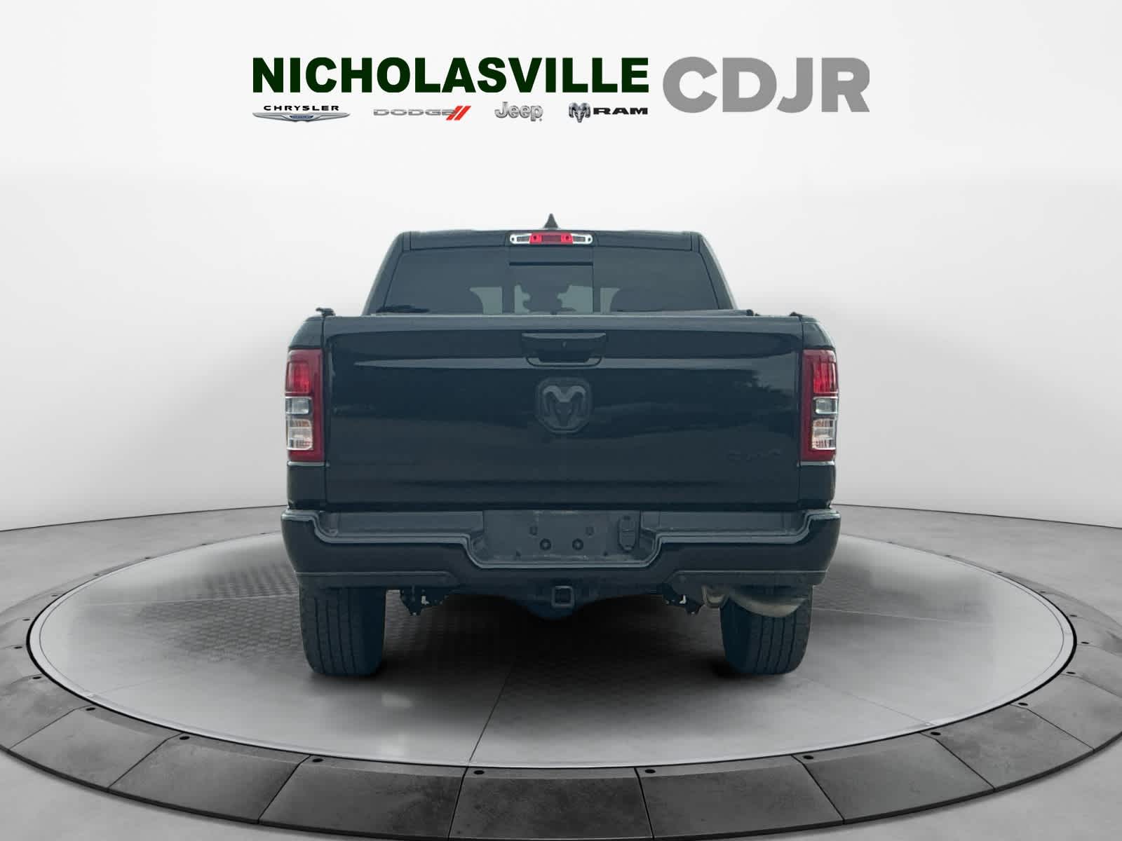 2024 RAM 1500 Big Horn Crew Cab 4x4 5'7' Box