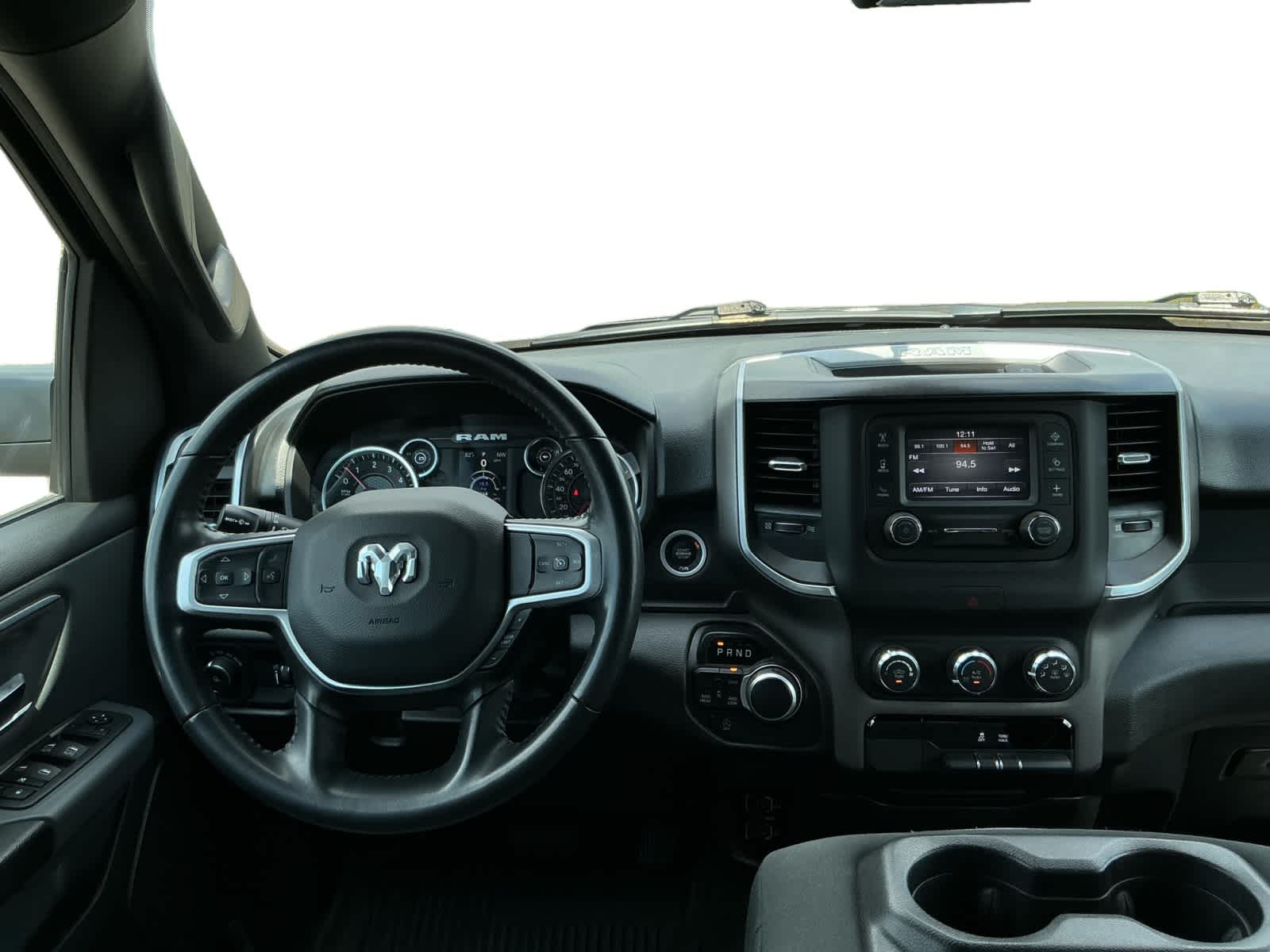 2023 RAM 1500 Big Horn Crew Cab 4x4 5'7' Box