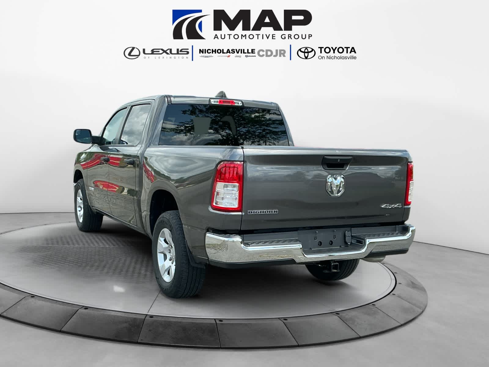 2023 RAM 1500 Big Horn Crew Cab 4x4 5'7' Box