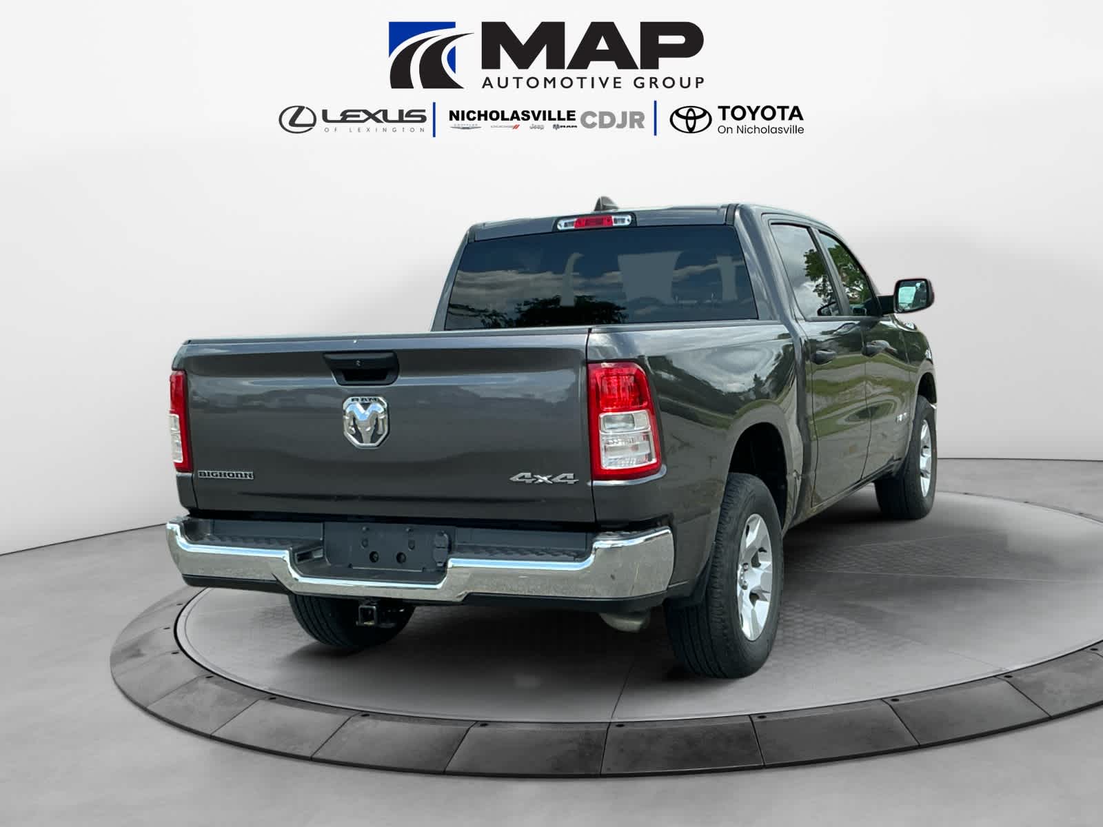 2023 RAM 1500 Big Horn Crew Cab 4x4 5'7' Box