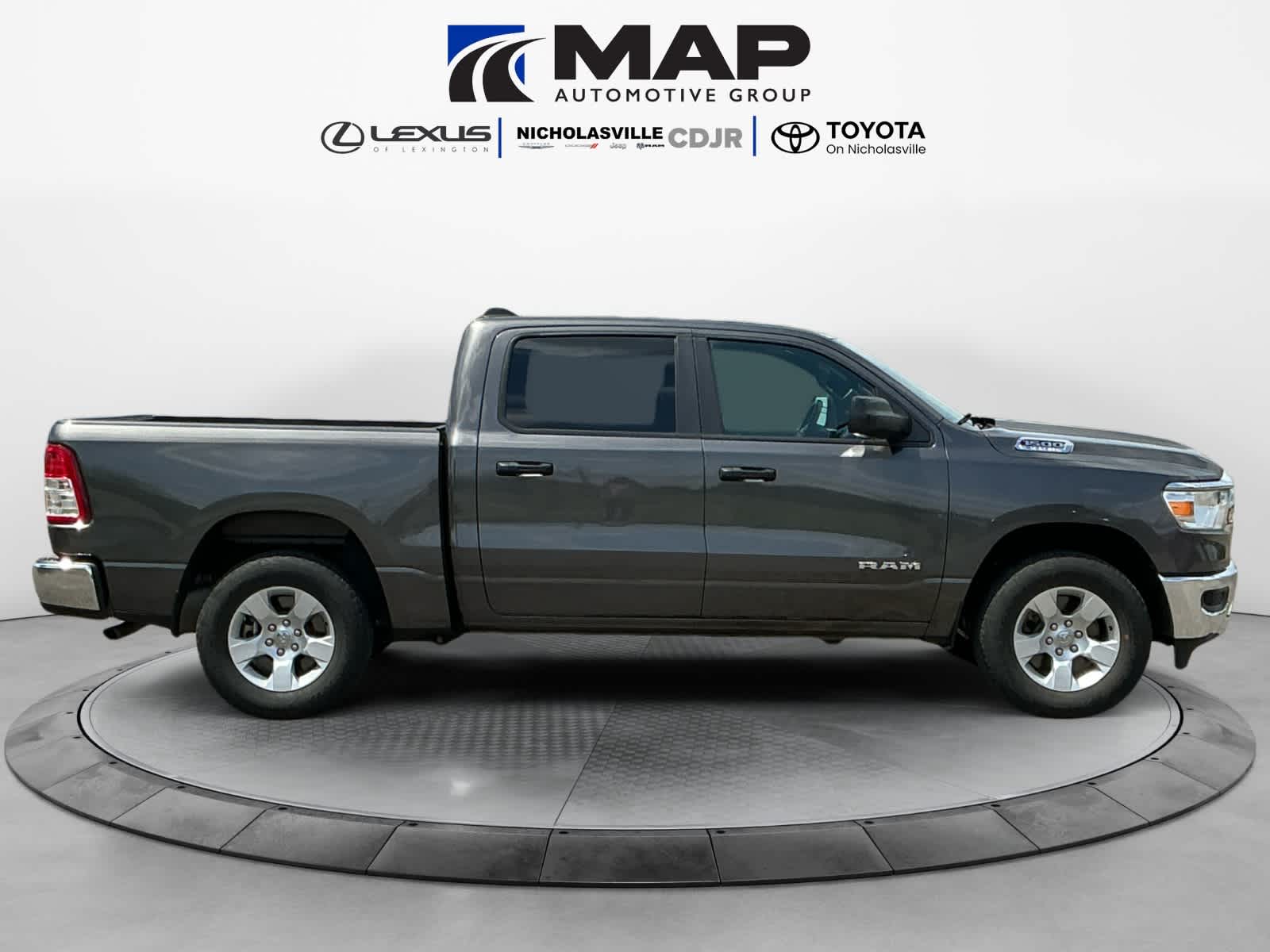 2023 RAM 1500 Big Horn Crew Cab 4x4 5'7' Box