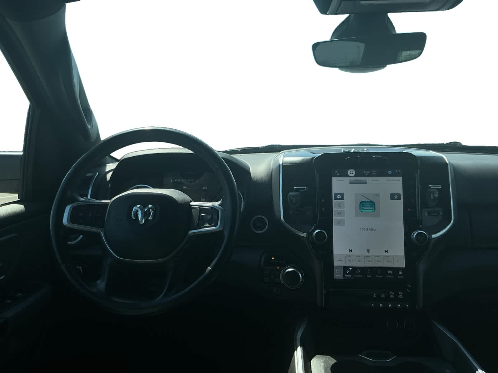 2022 RAM 1500 Big Horn Crew Cab 4x4 5'7' Box