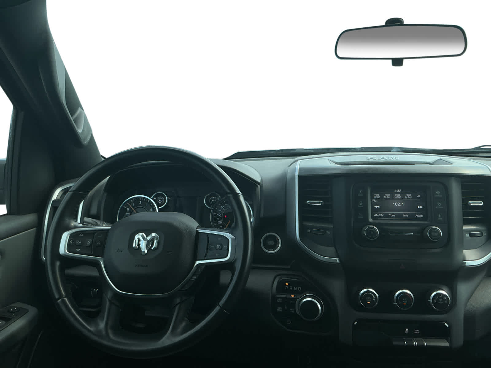 2022 RAM 1500 Big Horn Crew Cab 4x4 5'7' Box