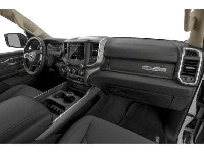 2020 RAM 1500 Big Horn Quad Cab 4x4 6'4' Box