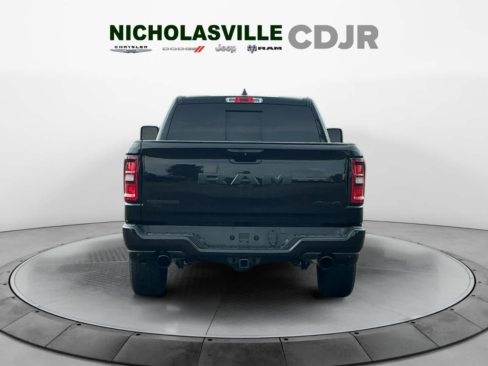 2025 RAM 1500 Big Horn Crew Cab 4x4 5'7' Box