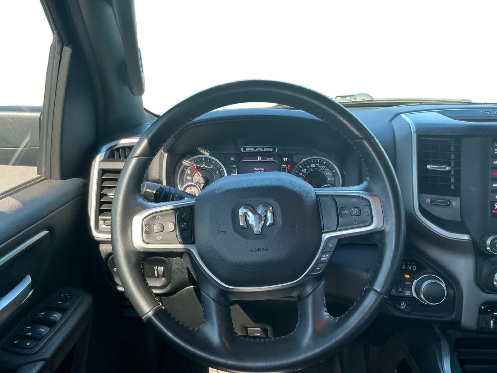 2021 RAM 1500 Big Horn Crew Cab 4x4 5'7' Box