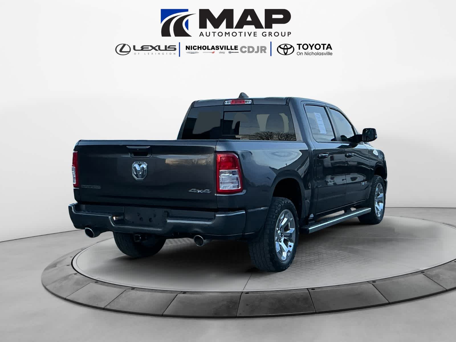 2020 RAM 1500 Big Horn Crew Cab 4x4 5'7' Box