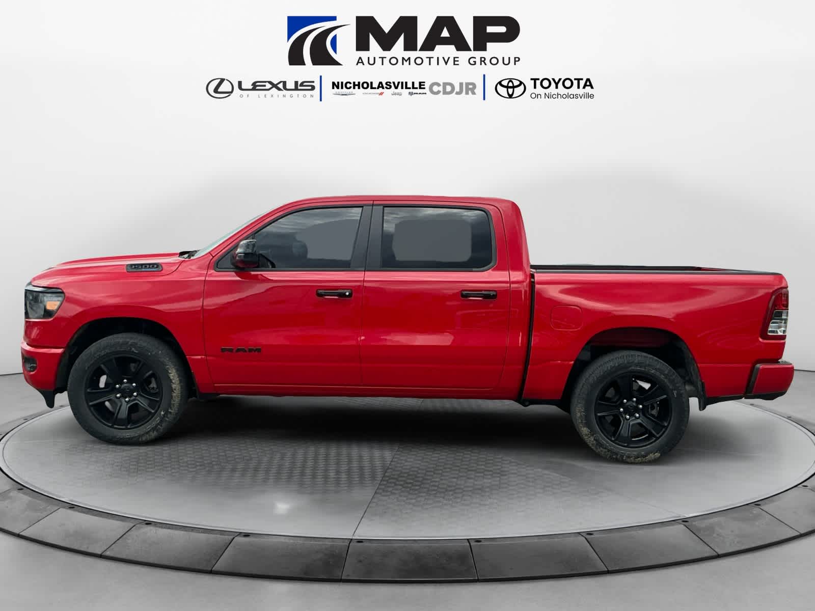 2024 RAM 1500 Big Horn Crew Cab 4x4 5'7' Box
