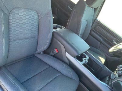 2027 RAM Ram 1500 RAM 1500 EXPRESS CREW CAB 4X4 5'7' BOX