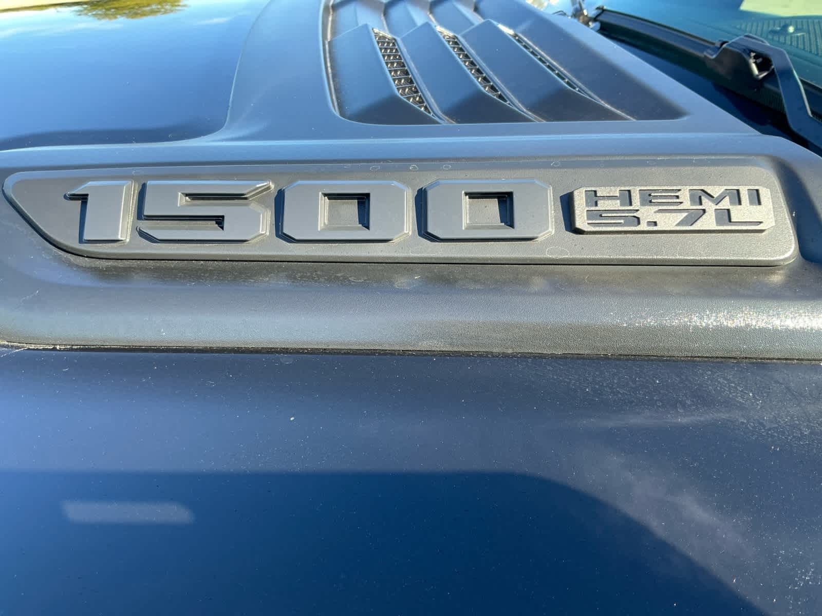 2027 RAM Ram 1500 RAM 1500 EXPRESS CREW CAB 4X4 5'7' BOX