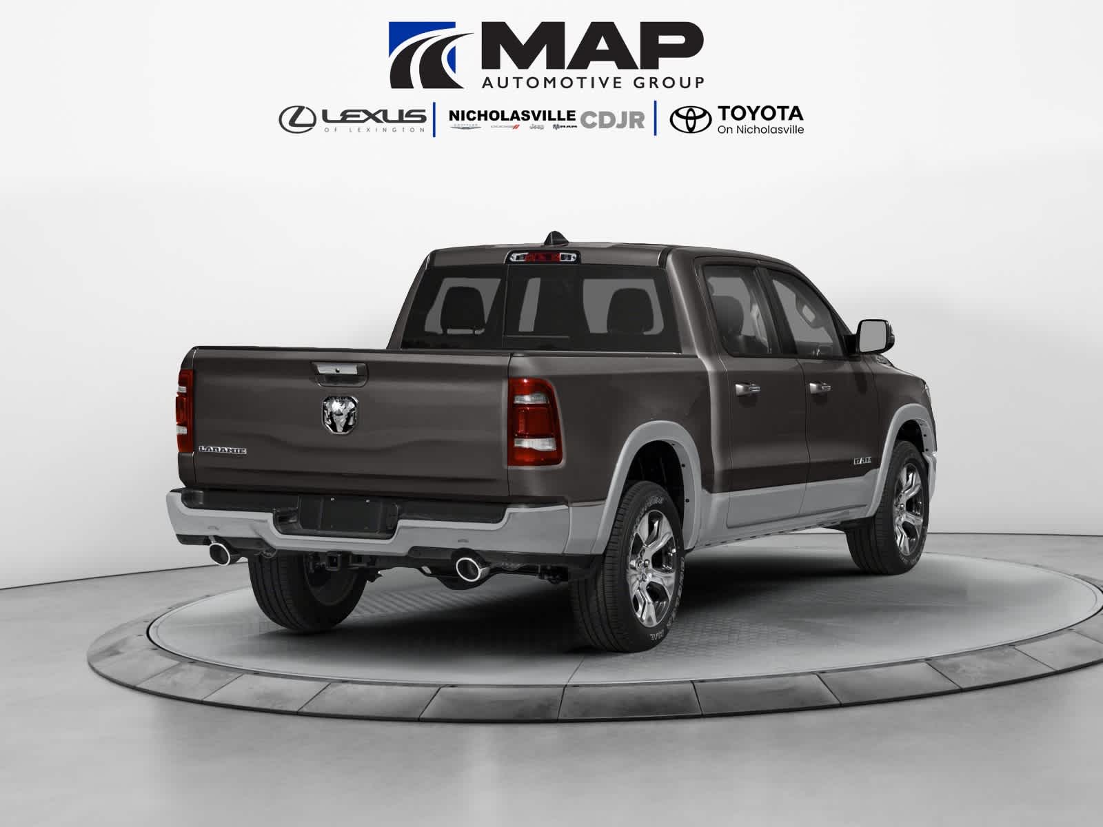 2019 RAM 1500 Laramie Crew Cab 4x4 5'7' Box