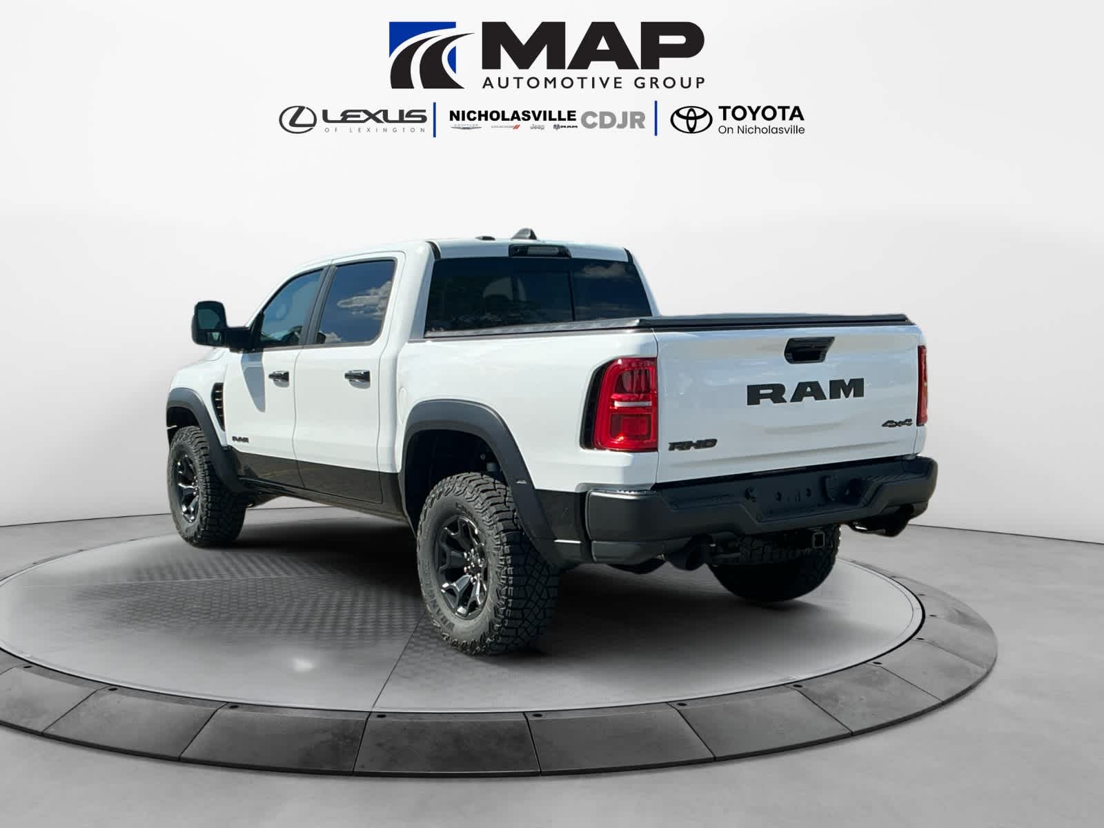 2026 RAM Ram 1500 RAM 1500 RHO CREW CAB 4X4 5'7' BOX