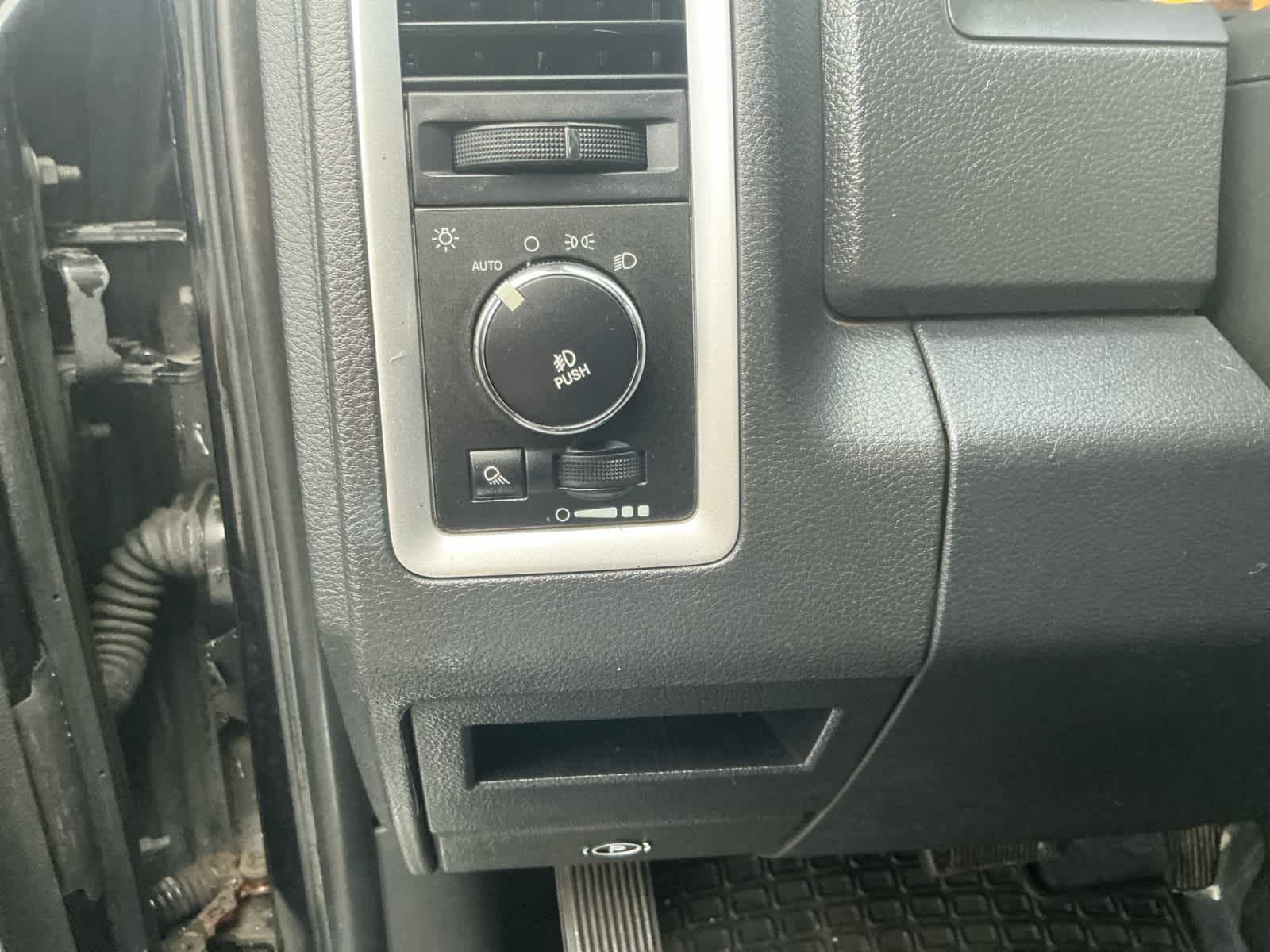 2011 RAM Ram 1500 Sport