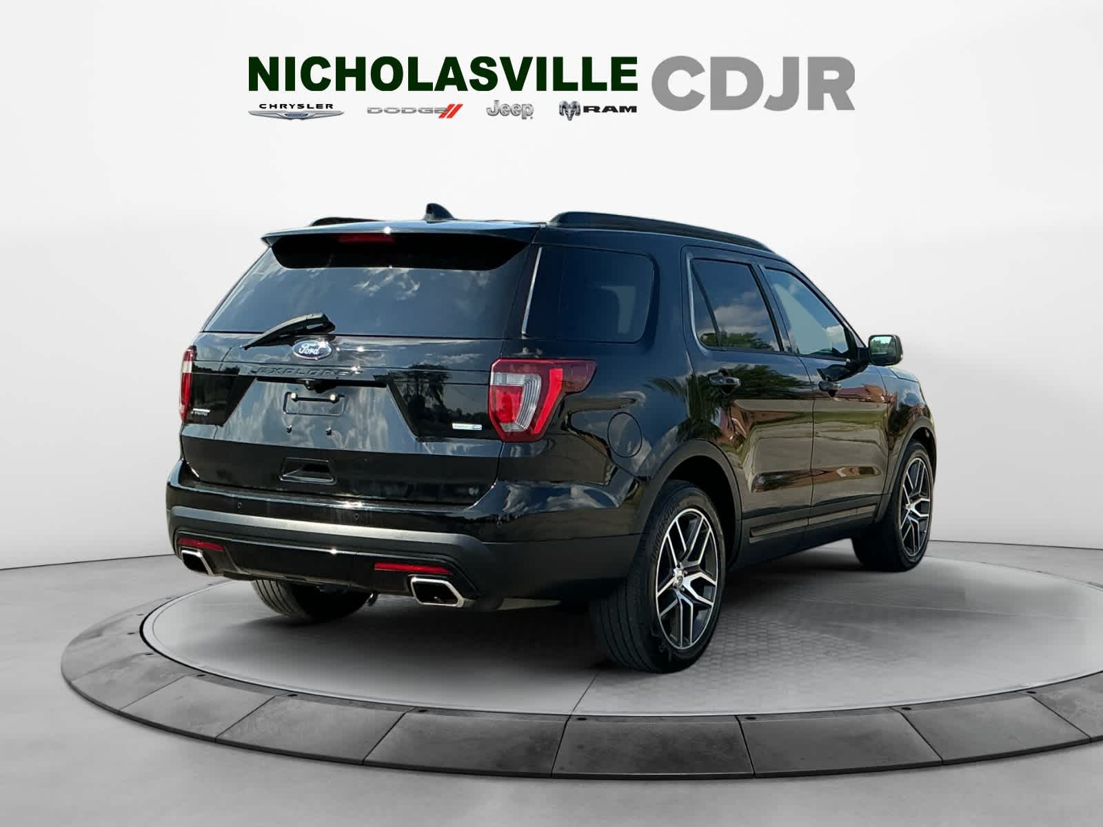 2016 Ford Explorer Sport