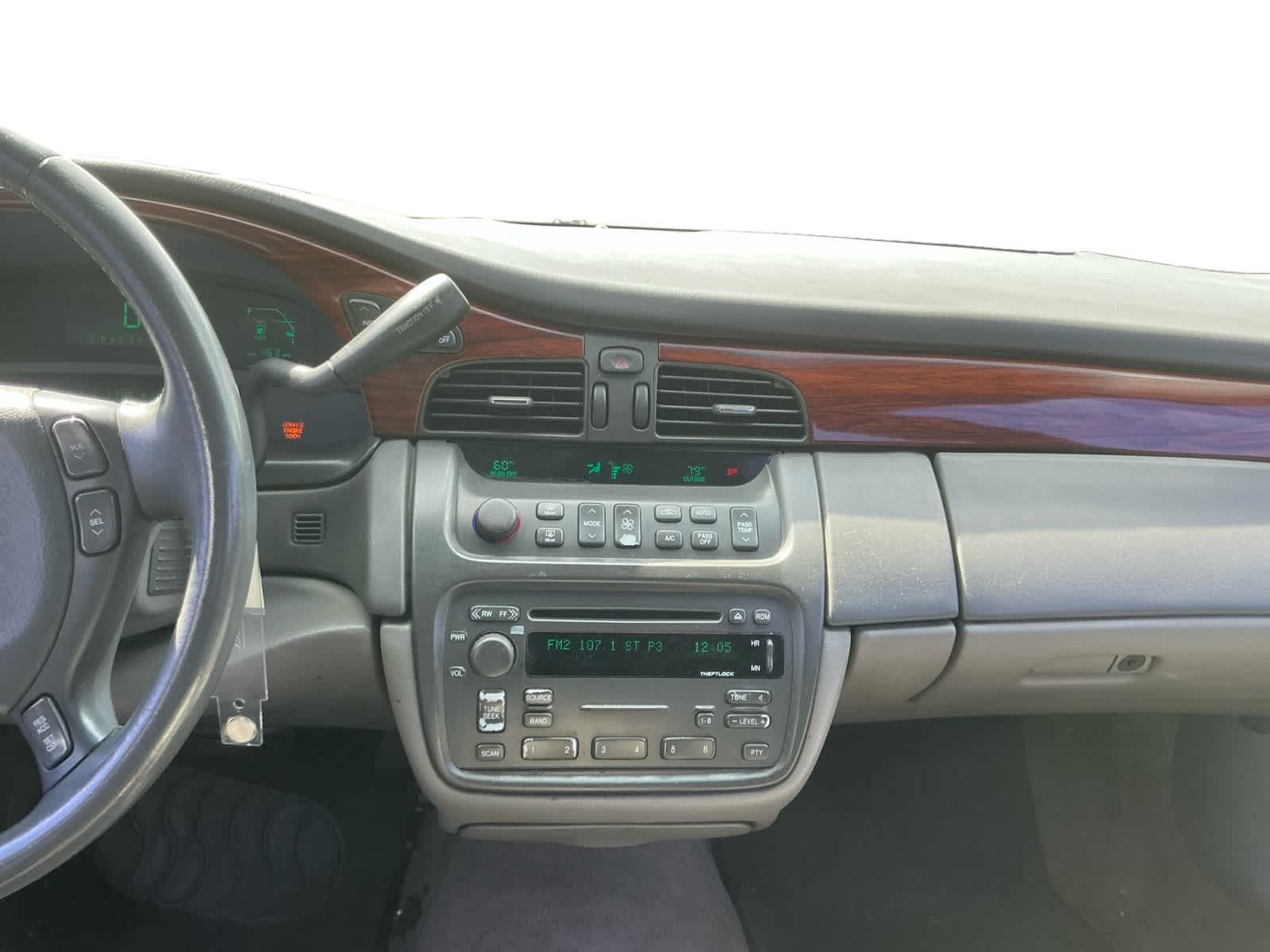 2004 Cadillac DeVille Standard