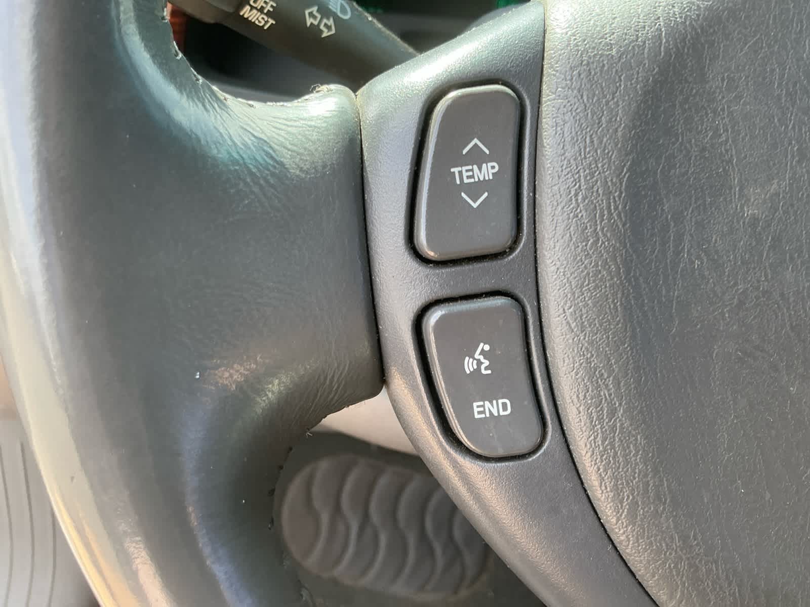 2004 Cadillac DeVille Standard