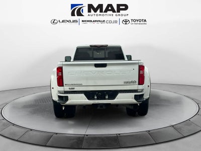 2022 Chevrolet Silverado 3500HD 4WD Crew Cab Long Bed High Country