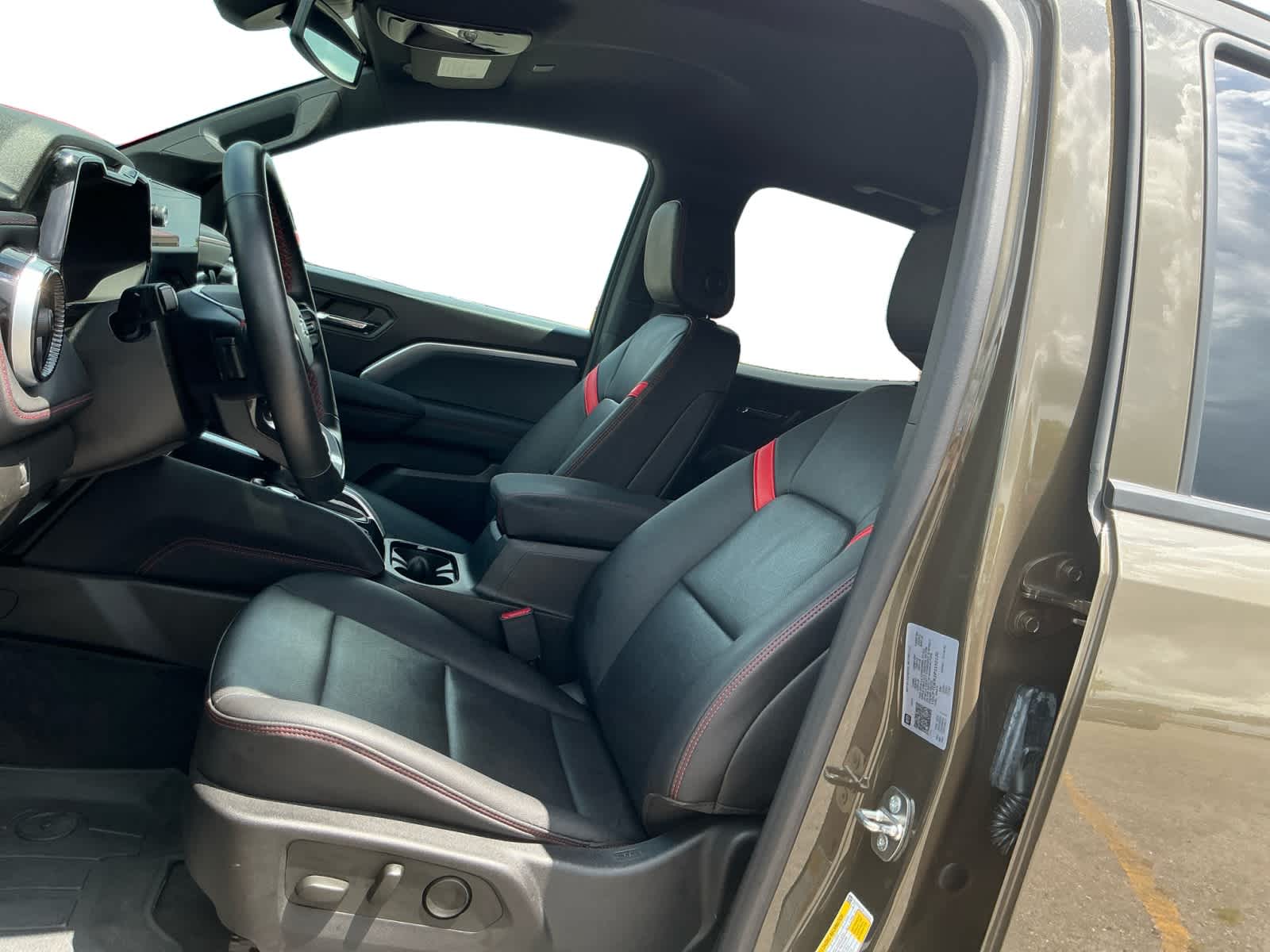2023 Chevrolet Colorado 4WD Crew Cab Short Box Z71