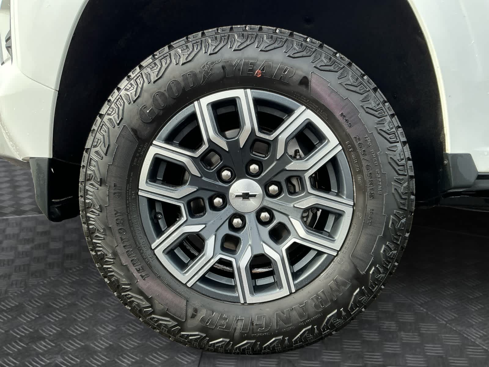 2023 Chevrolet Colorado 4WD Crew Cab Short Box Z71