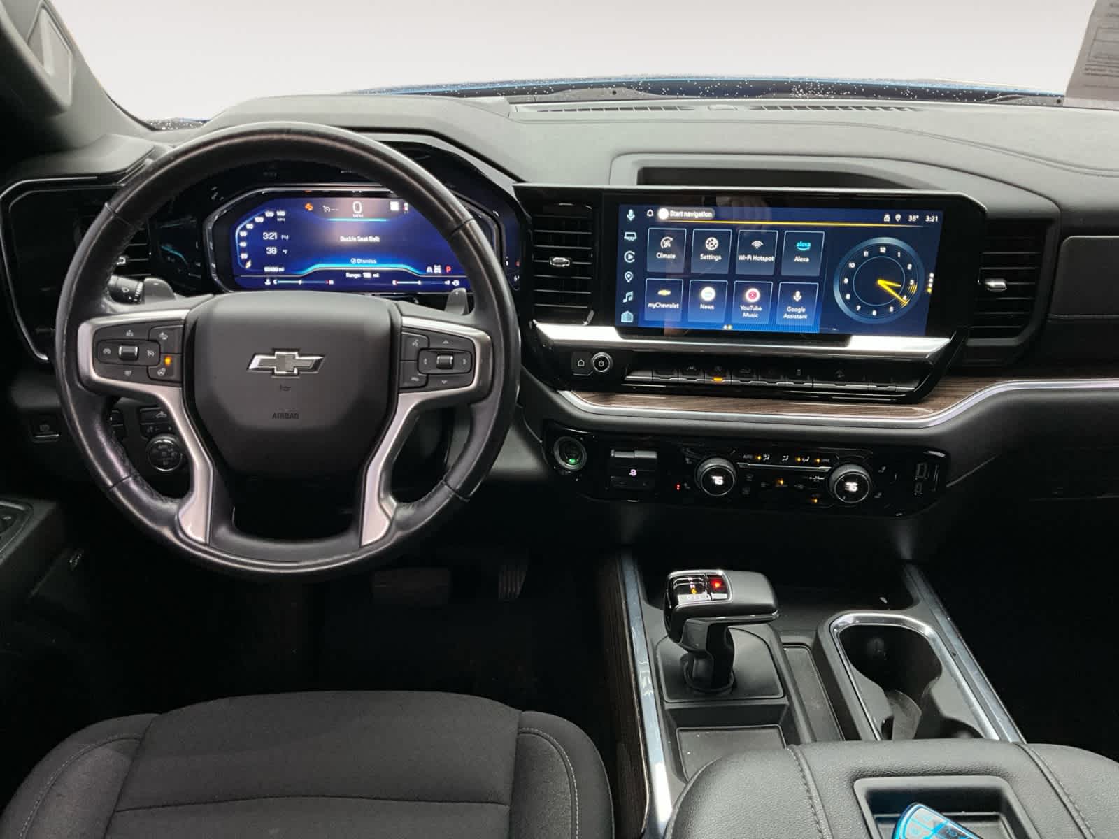 2022 Chevrolet Silverado 1500 4WD Crew Cab Short Bed RST