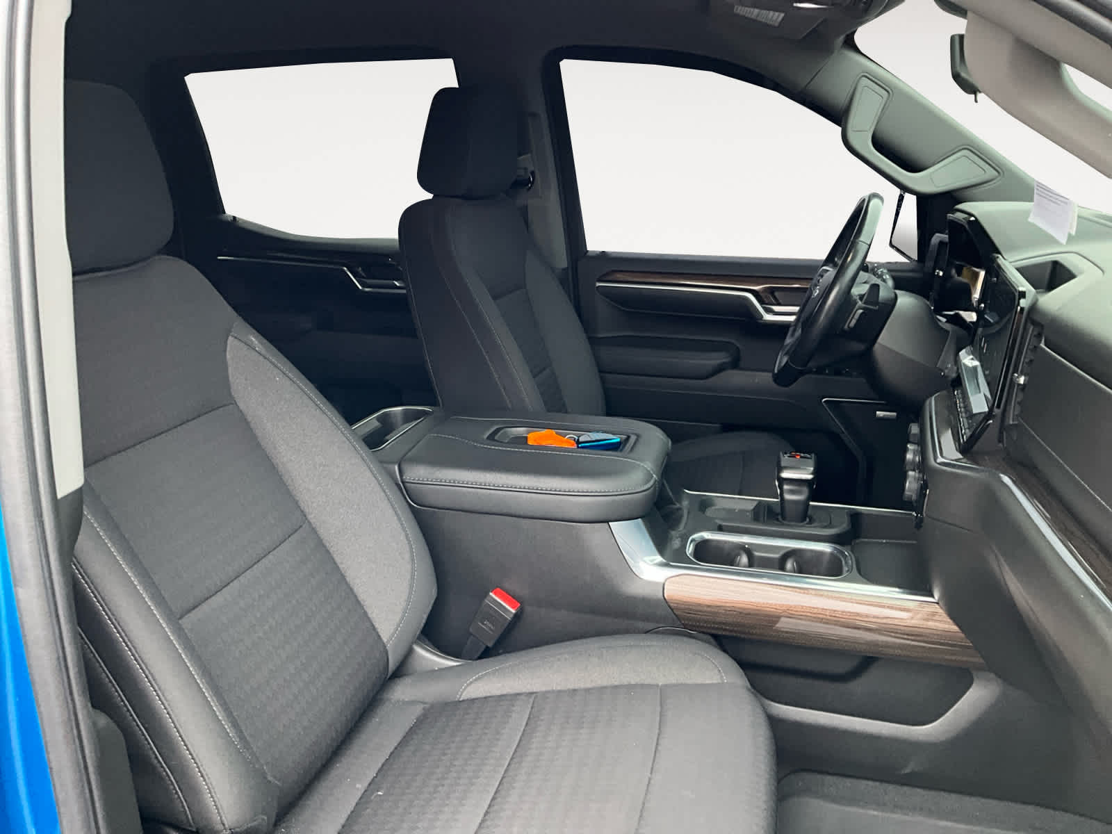 2022 Chevrolet Silverado 1500 4WD Crew Cab Short Bed RST