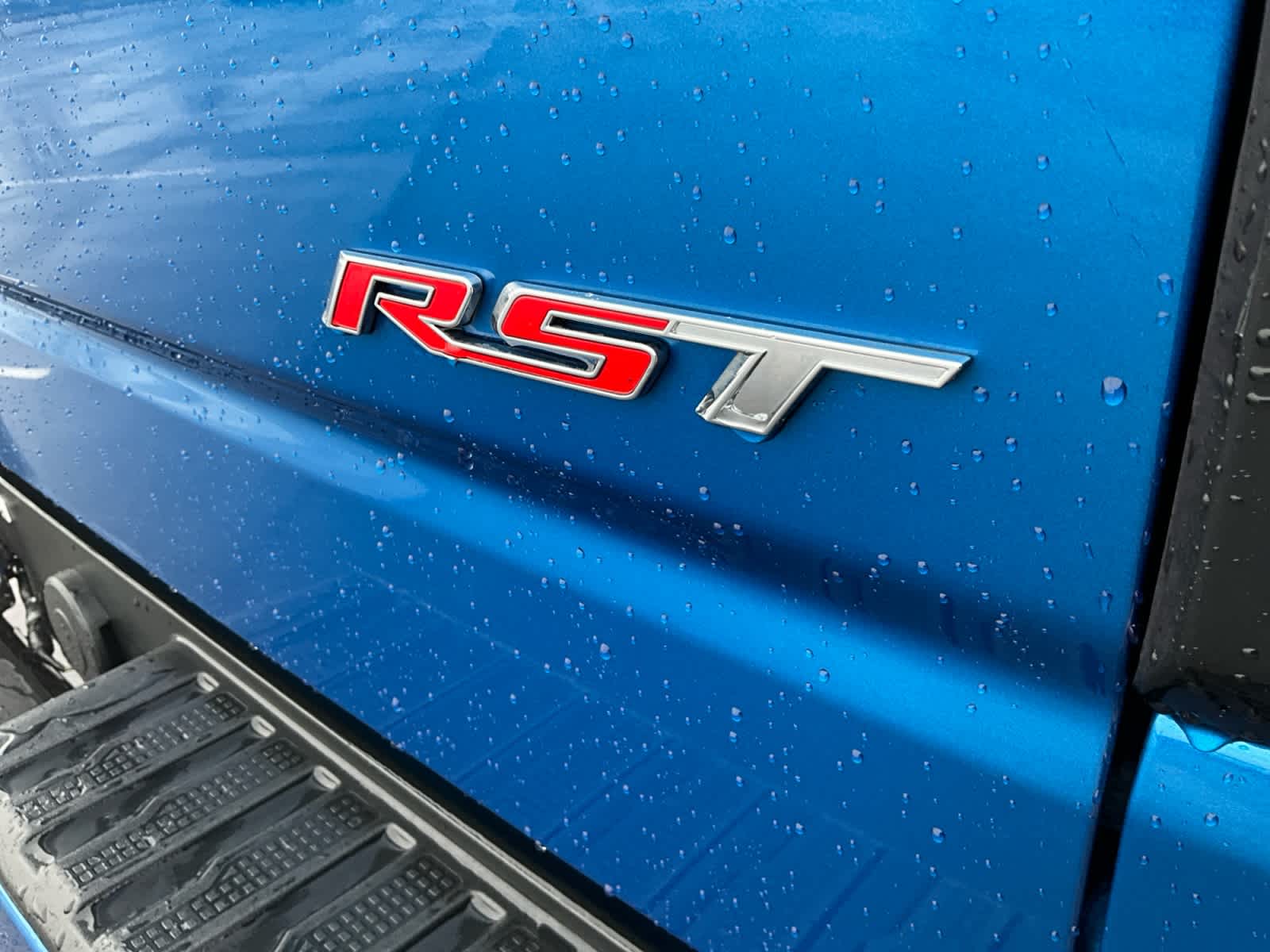 2022 Chevrolet Silverado 1500 4WD Crew Cab Short Bed RST